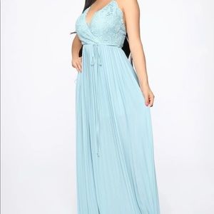 Pleated maxi dress baby blue